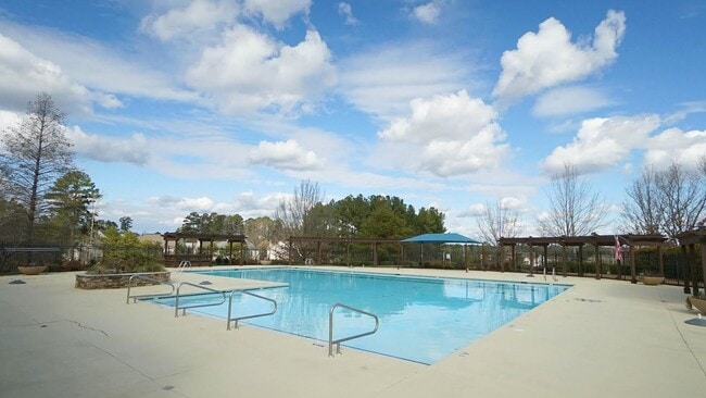 Building Photo - 426 Waterford Lake Dr