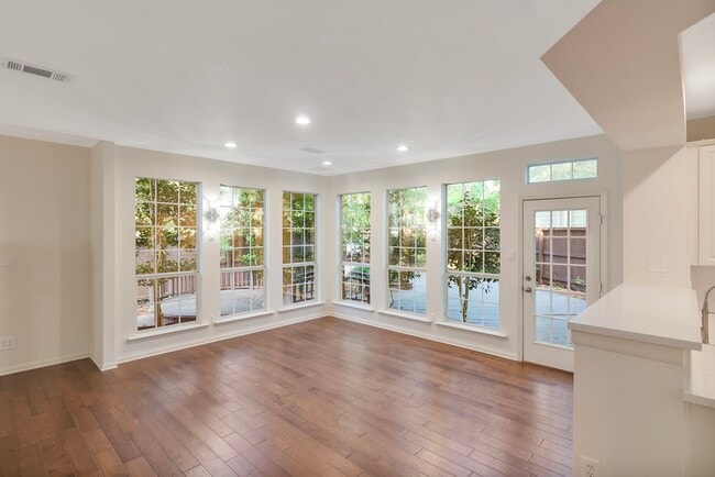 Building Photo - 76 S Piper Trace