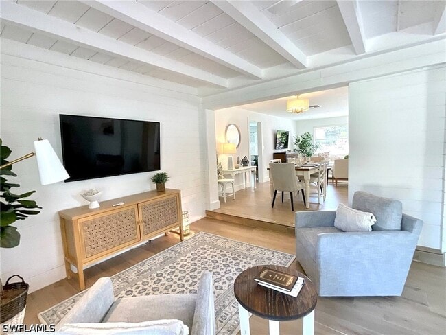 Building Photo - 1530 Mandarin Rd