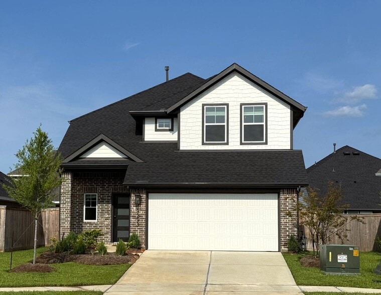 Primary Photo - 15317 Hazel Firs Ln