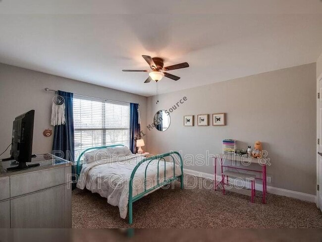 Building Photo - 5503 Saddlewood Ln