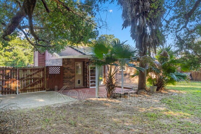 Building Photo - 6555 Bellview Pines Pl