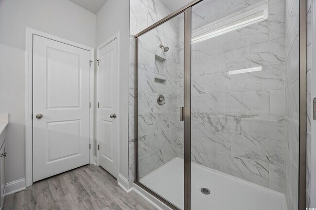 Building Photo - 7151 Shooting Star Way