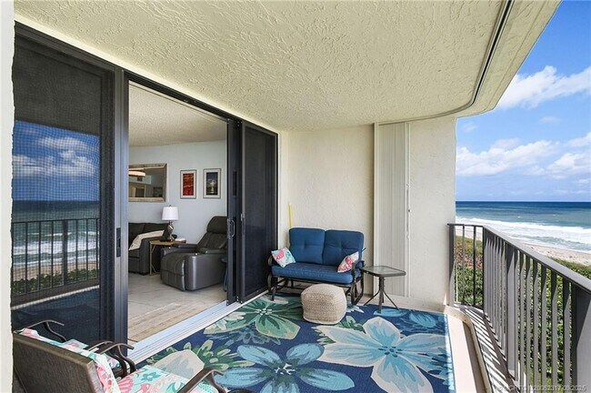 Building Photo - 10000 S Ocean Dr