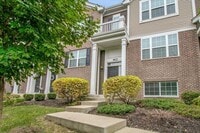 Building Photo - 912 Bradford Dr