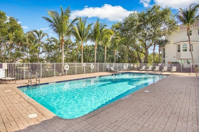 Building Photo - 1383 Piazza Pitti