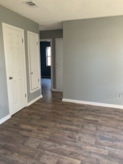 Building Photo - 1509 Shady Ln