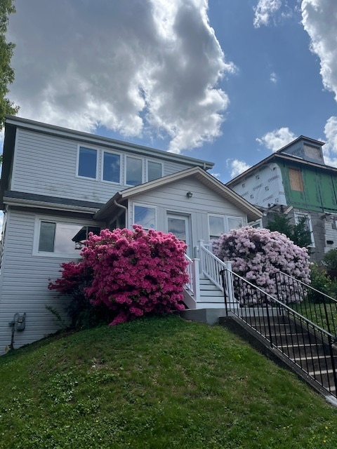 Primary Photo - 1339 Irving St NE