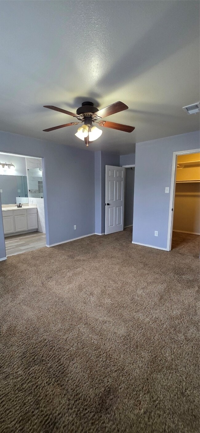 Building Photo - 5210 Nautilus Ln