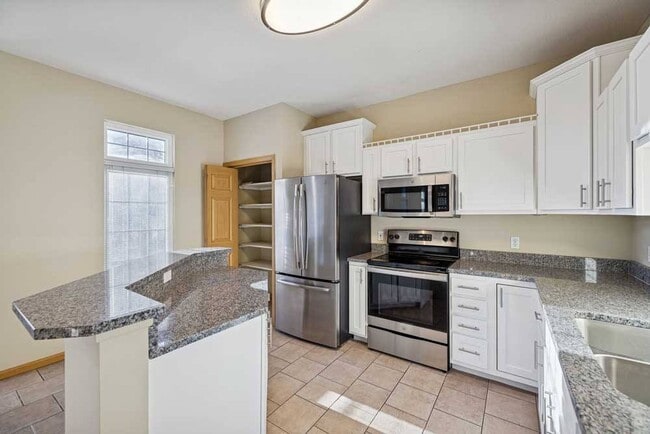 Floorplan - Cascade Pines Duplexes