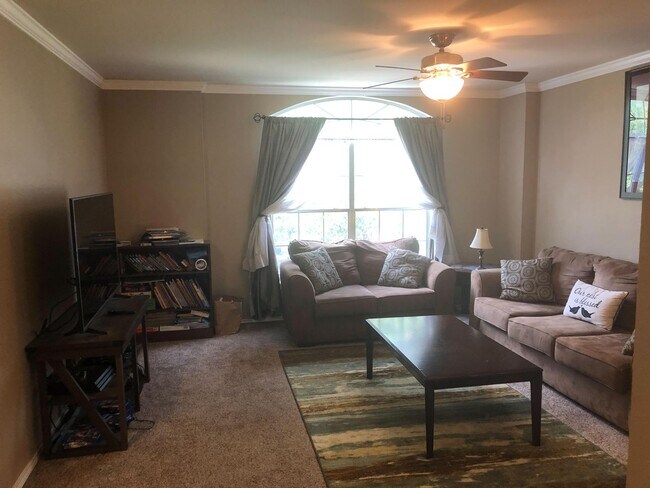 Building Photo - 3428 Dartmouth Cove