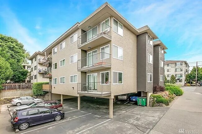 Building Photo - 2bd/1ba Seattle Condo