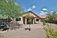 Building Photo - 451 E Appaloosa Rd