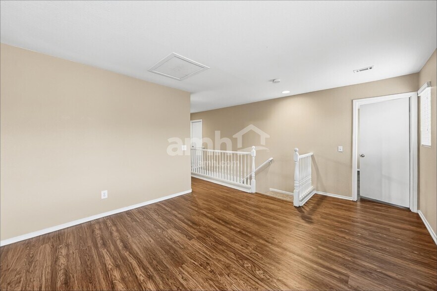 Building Photo - 3616 Ashling St