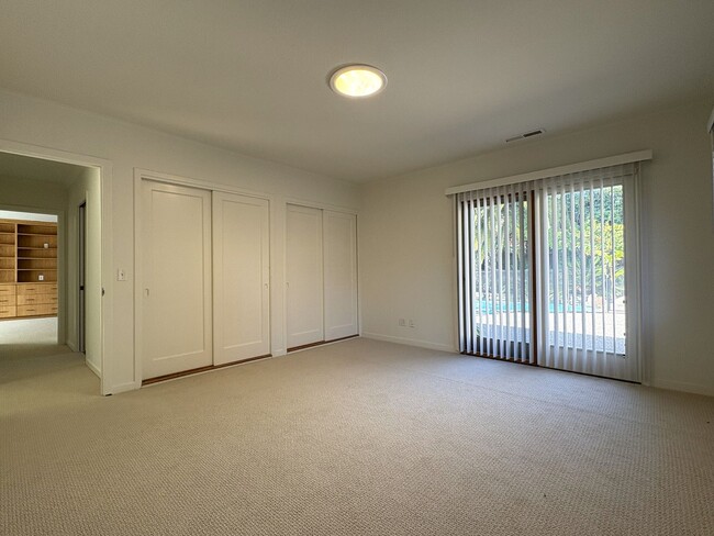Building Photo - Beautiful Palo Alto Home with In-Law Suite, Central AC & Heated Pool