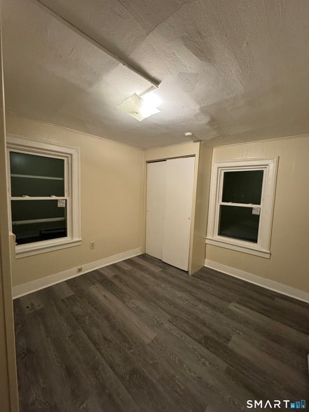 Building Photo - 18 Woolsey St