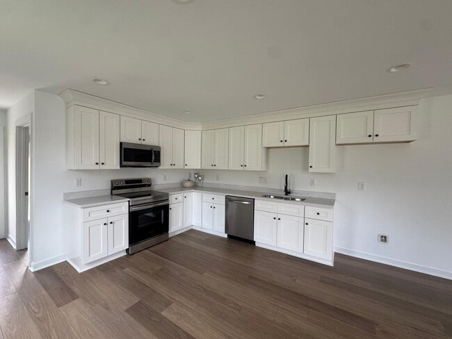 Building Photo - 508 Crump St