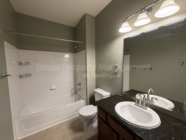 Building Photo - 3035 Blue Sky Cir