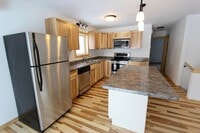 Building Photo - 902 3rd Ave N