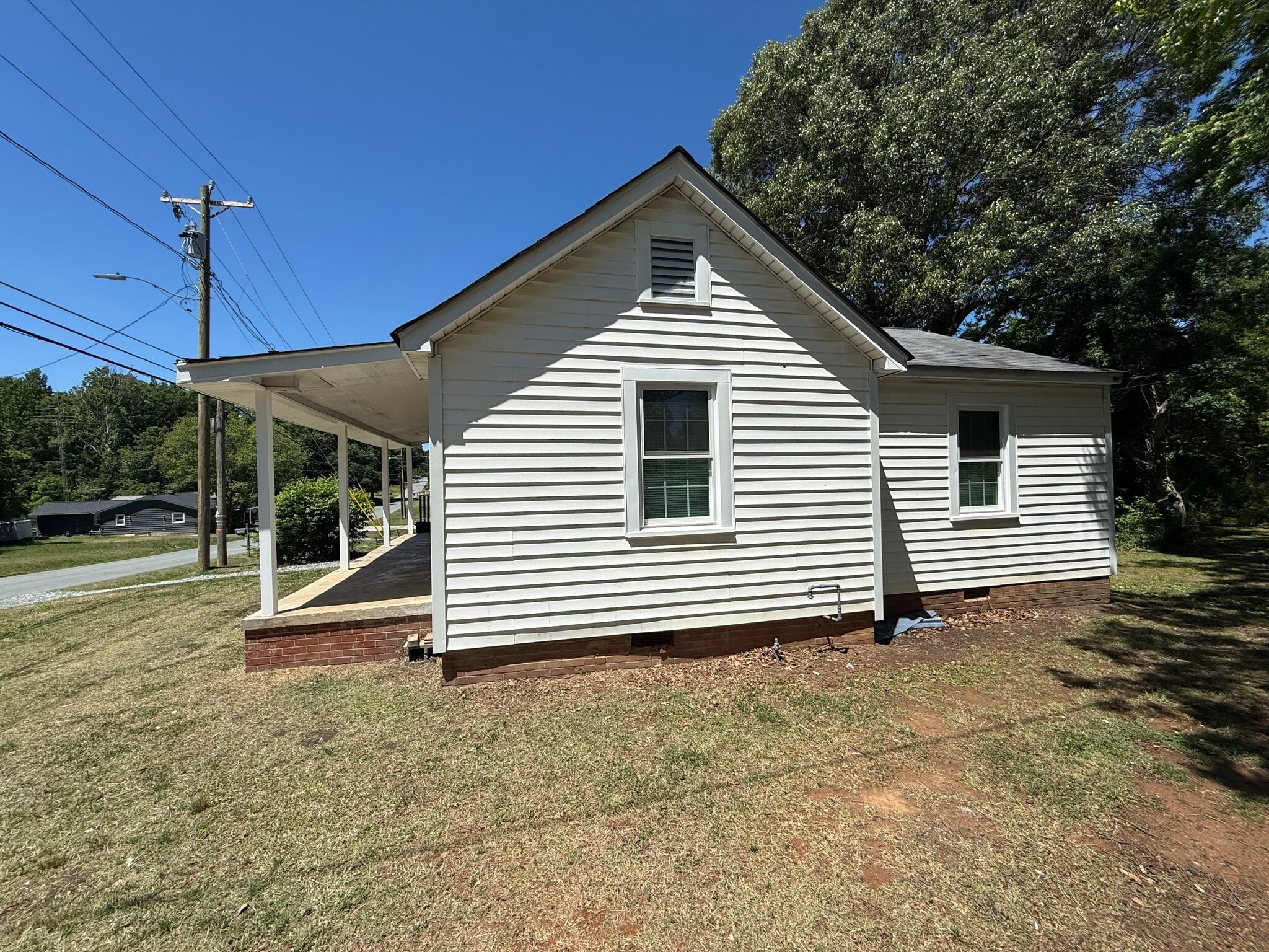 Building Photo - 1615 Cadiz St