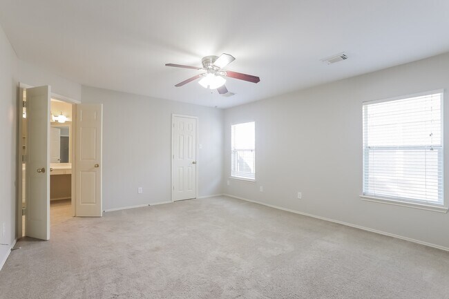 Building Photo - 12114 English Brook Cir