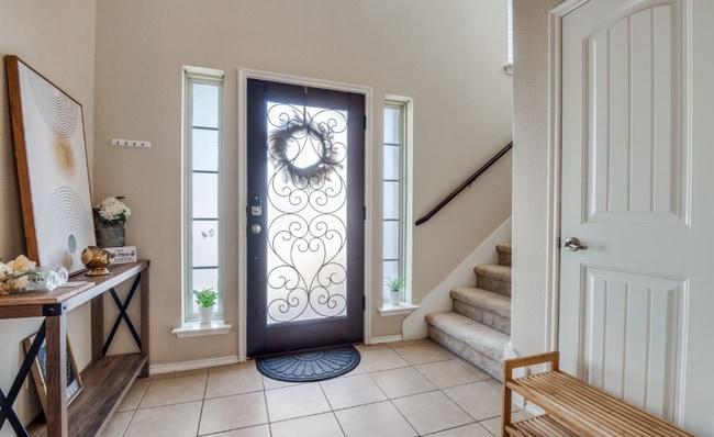 Building Photo - 322 Tribute Dr