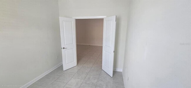 Building Photo - 212 Bergamot Lp