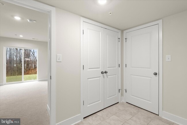 Building Photo - 304 Sweetbay Rd