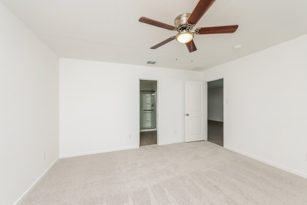 Building Photo - 1215 Maple St