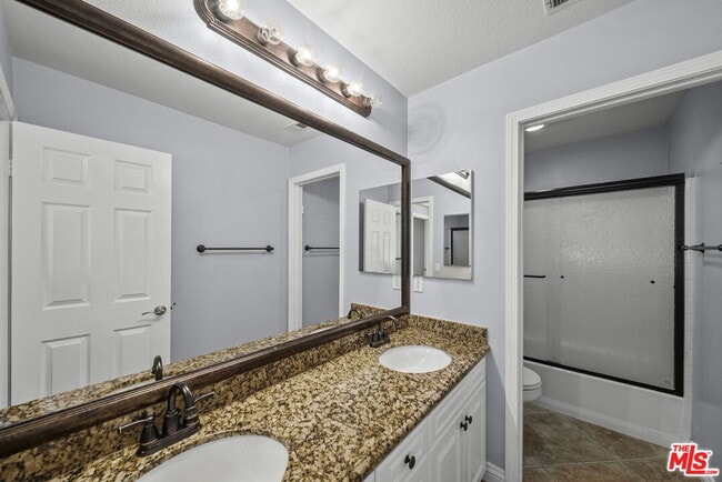 Building Photo - 28760 Bridger Ct