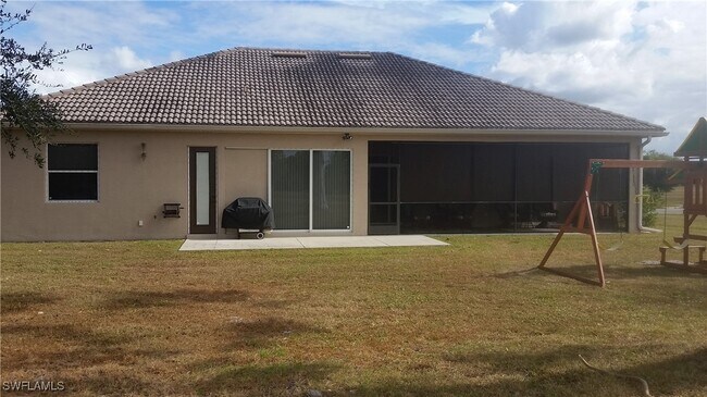 Building Photo - 16245 Paloma Ct