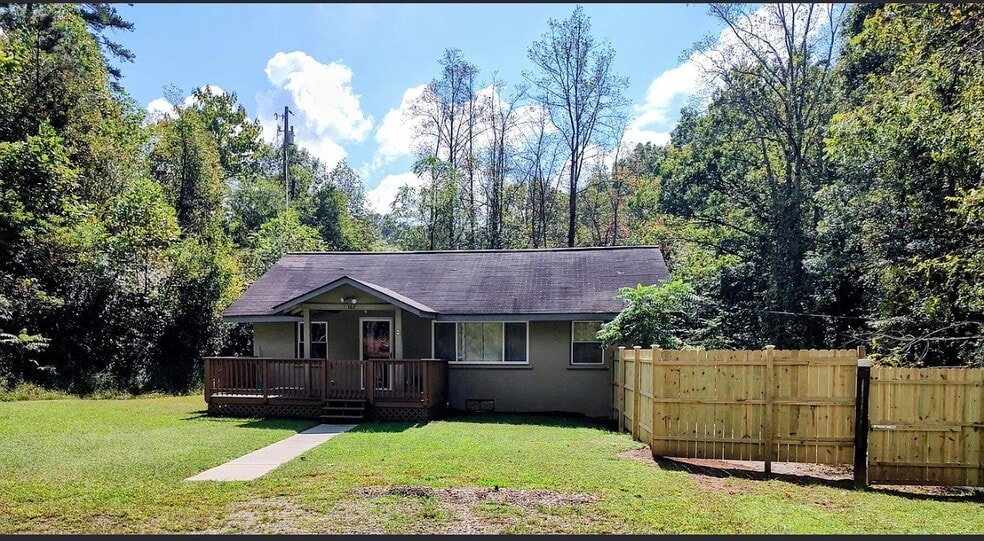Building Photo - 163 Reeves Cove Rd