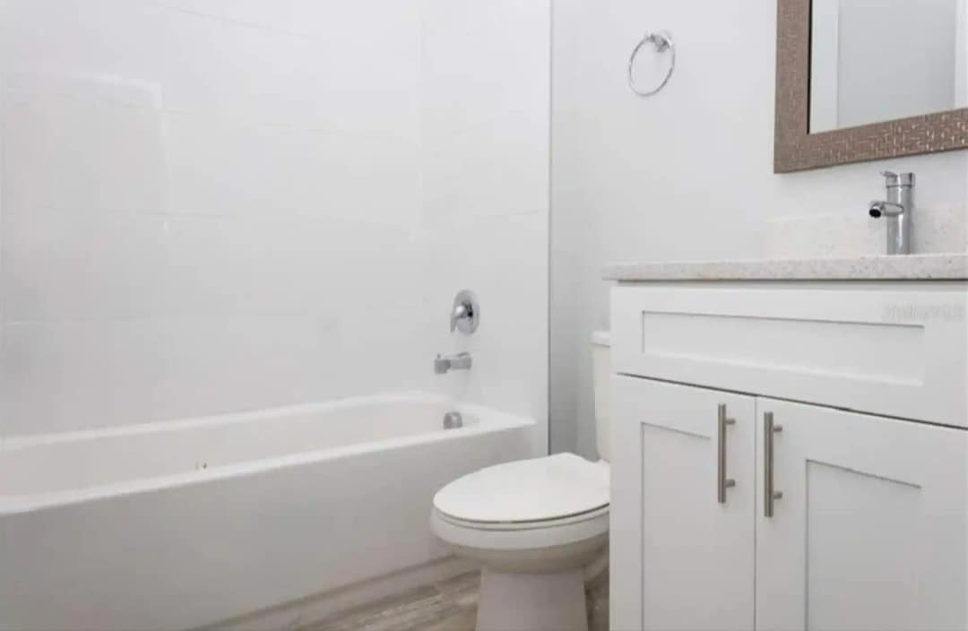 Building Photo - 1103 Saint Tropez Ct