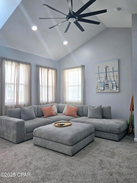 Building Photo - 8634 Sand dollar Dr