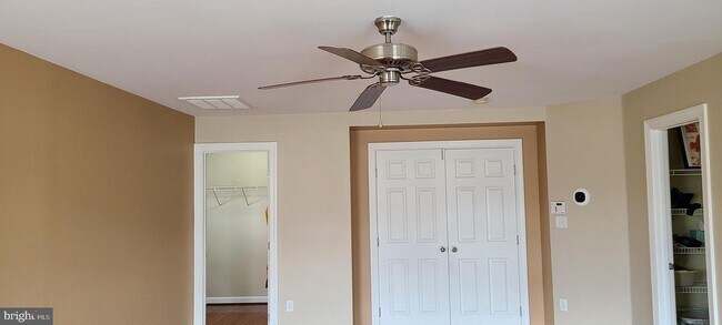 Building Photo - 4506 Nightingale Ct