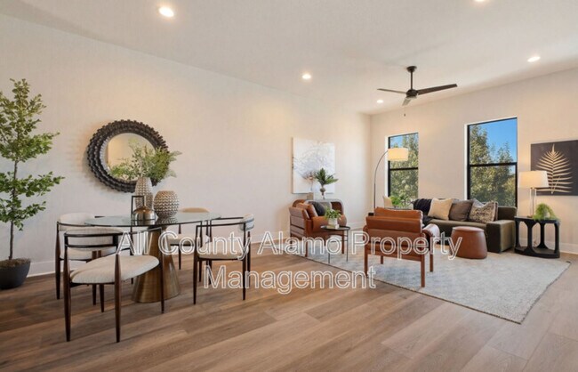 Building Photo - 7930 Kennedy Hill Dr