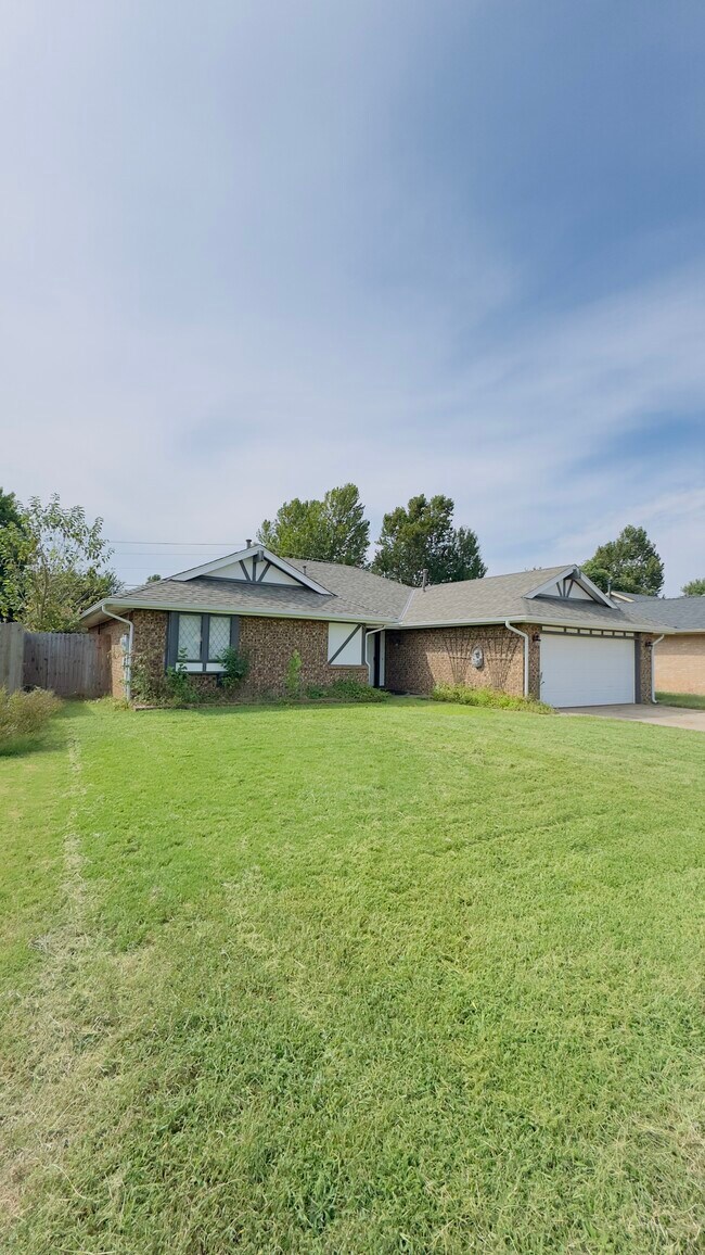 Building Photo - 2816 Morrison Trail