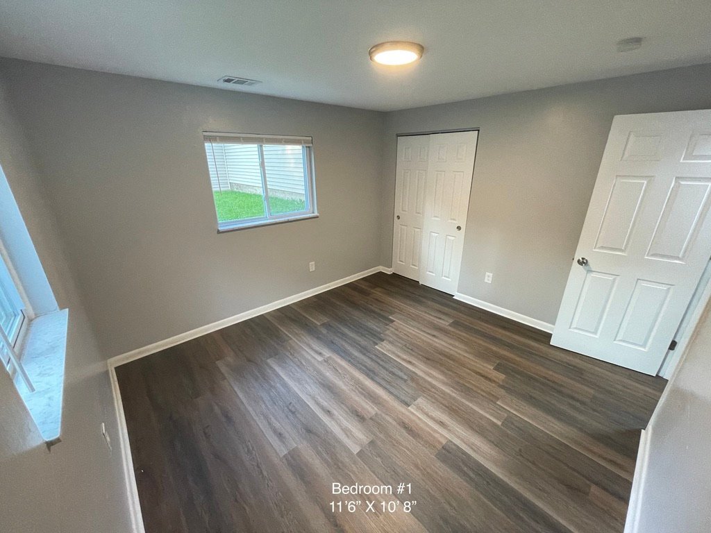 Building Photo - 211 S Tionda Dr