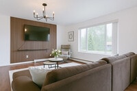 Building Photo - 3300 Chaparral Cir