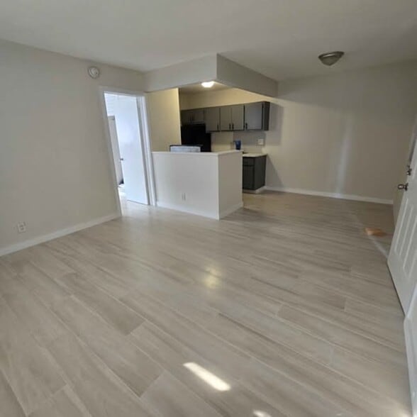 living and kitchen - 1720 NE 62nd St