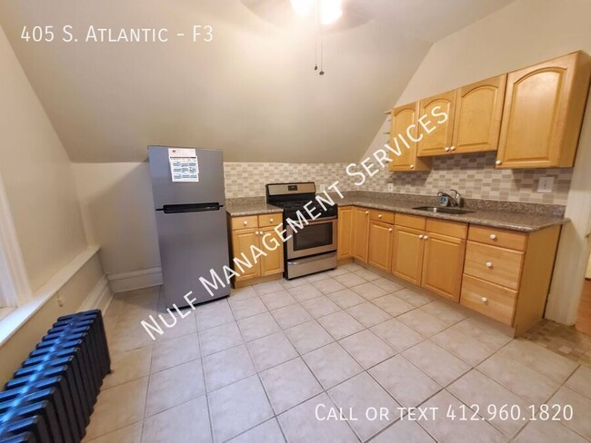 Building Photo - 2 Bed, 1 Bath unit in Friendship near Bloo...