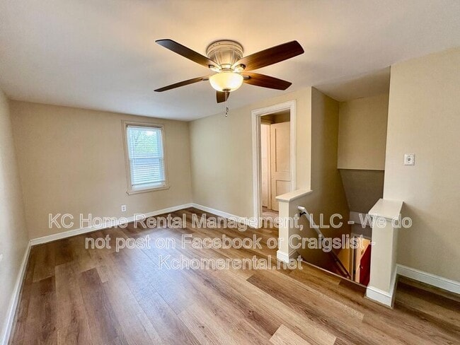 Building Photo - 7839 Robinson St