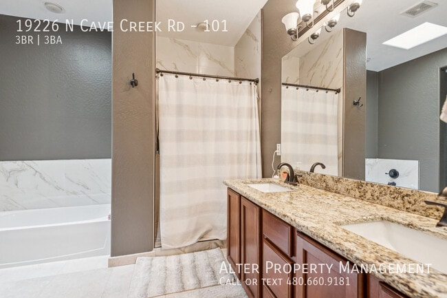 Building Photo - 19226 N Cave Creek Rd
