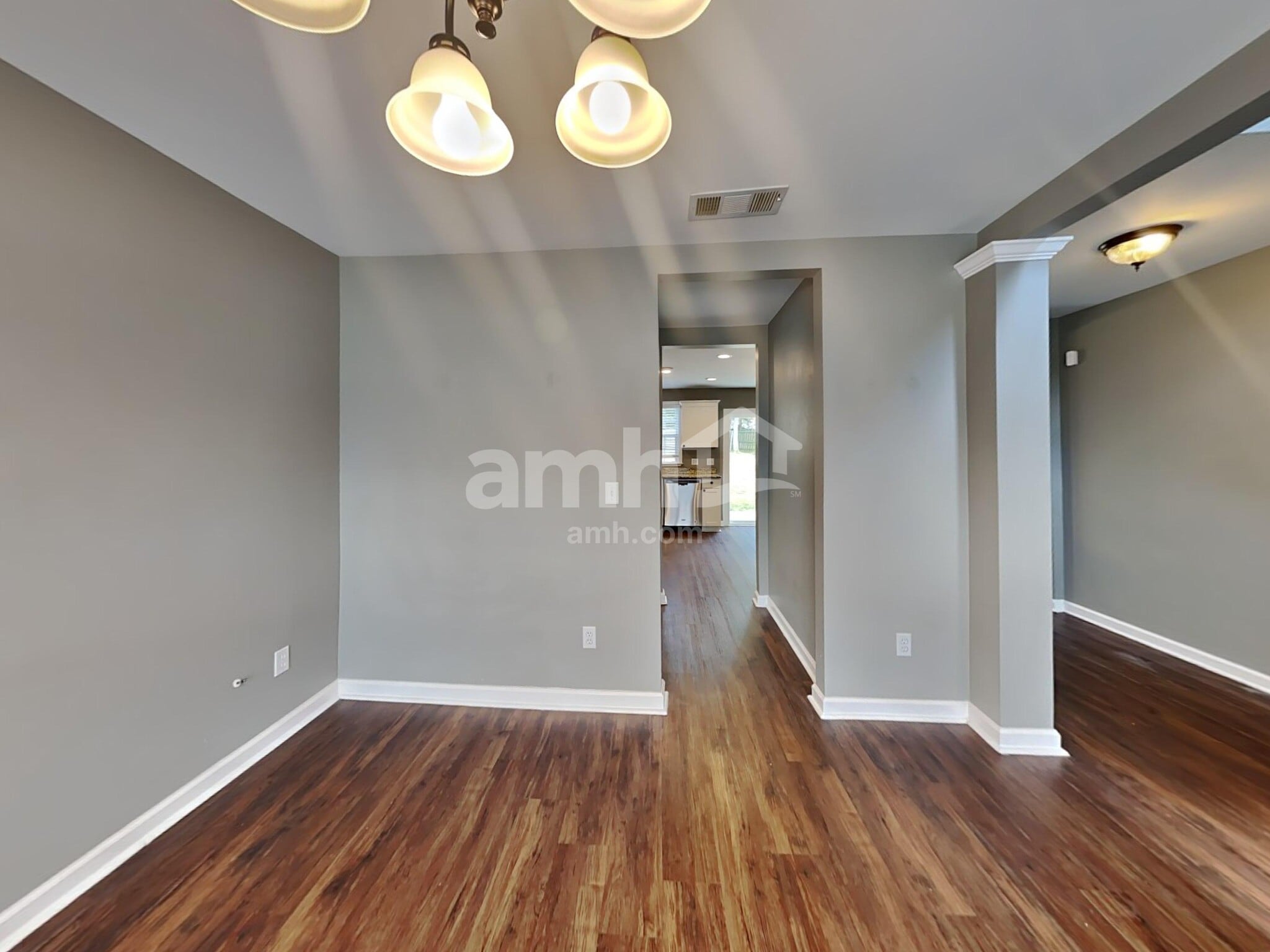 Building Photo - 2412 Newberry Ln