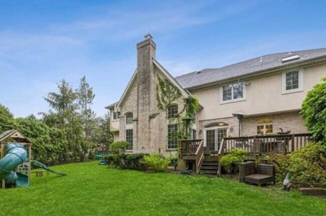 Building Photo - 9 Blackledge Court, Closter, NJ 07624 - 5 ...