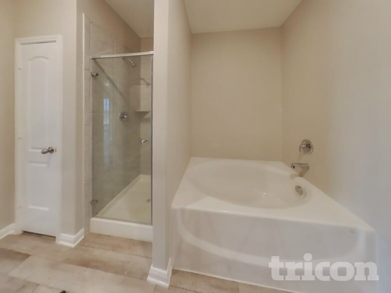 Building Photo - 206 Lewis Ln