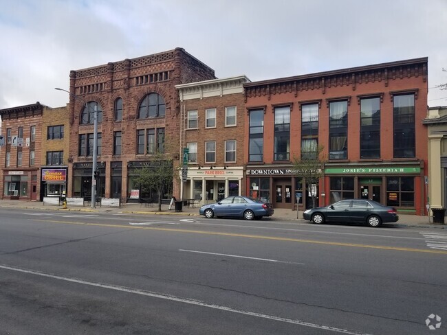 Building - 9 Market Street