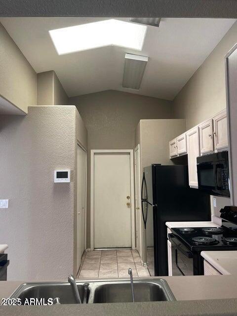 Building Photo - 16241 N 91st Dr