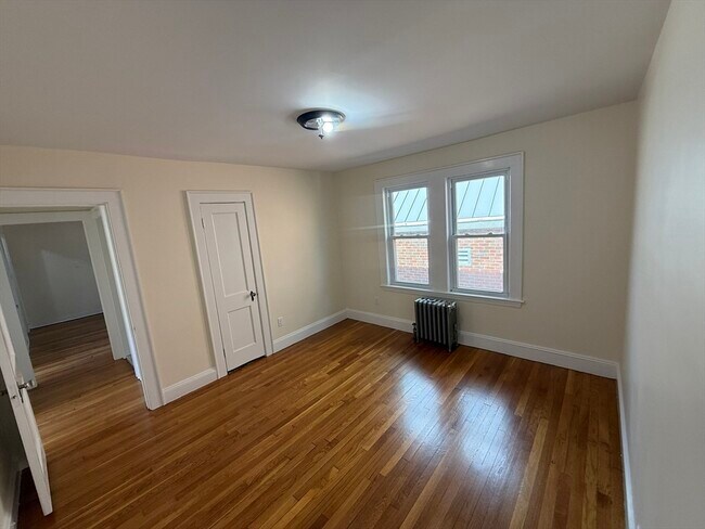 Building Photo - 3 Williston Rd