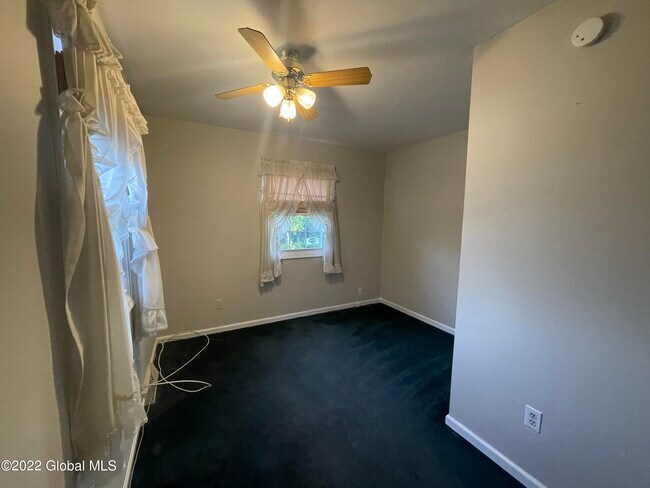Building Photo - 63 Swatling Rd